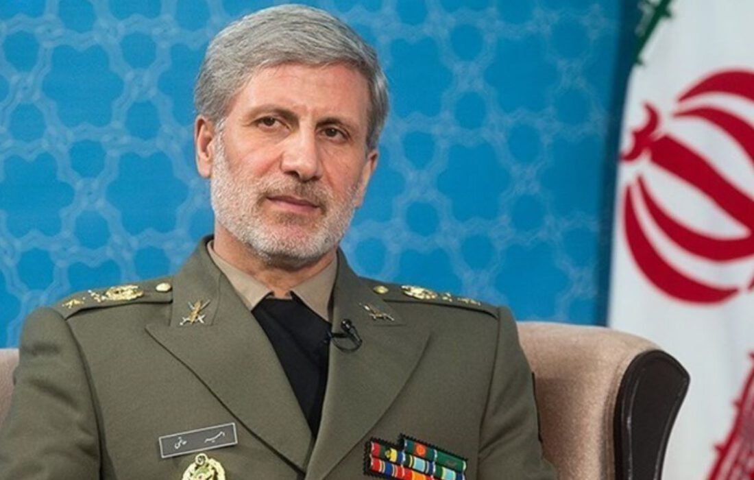 وزیر دفاع در گفت‌وگو با تسنیم: ‌تمام موشک‌های ‌ایران دقیق و ‌قدرت انفجاری بالایی دارند/ عاملان ترور شهید فخری‌زاده حتماً مجازات خواهند شد‌
