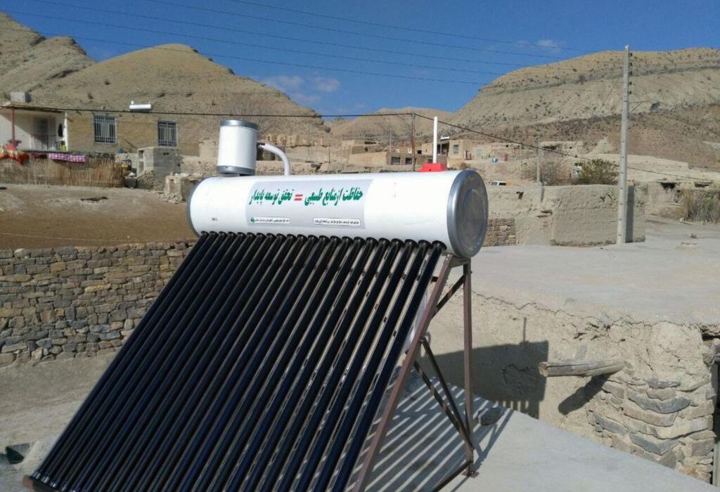 توزیع رایگان آبگرمکن های خورشیدی در آذربایجان‌غربی 