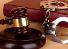 دستگیری ۸ تن از کارمندان گمرک سرو و پیرانشهر/ شبکه ریجستری غیرقانونی گوشی‌های قاچاق آیفون منهدم شد
