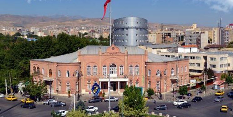 مخالفت شورای شهر ارومیه با ساخت و ساز در اراضی پادگان لشکر۶۴ ارتش