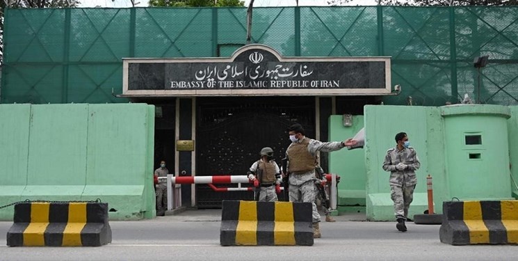 شکست سناریوی تفرقه‌افکنان؛ ۱۵ آشوبگر مقابل سفارت ایران در کابل بازداشت شدند