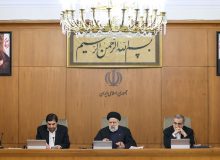 دستور رئیسی به مسئولان برای رسیدگی فوری و جدی به امور خانواده شهدای کرمان