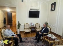 رضا رحمانی استاندار آذربایجان غربی با دکتر مسعود پزشکیان رییس جمهور محترم دیدار کرد.