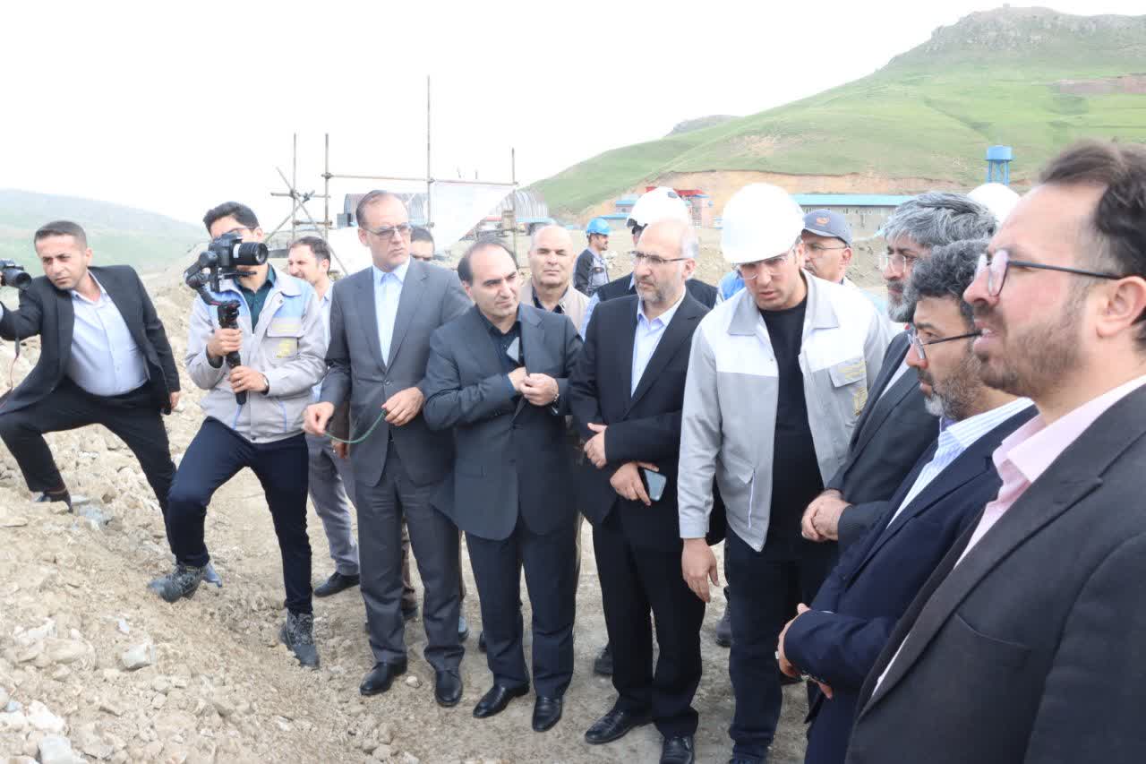 بازدید عصرگاهی رئیس کل دادگستری آذربایجان غربی از معدن طلای زرشوران تکاب