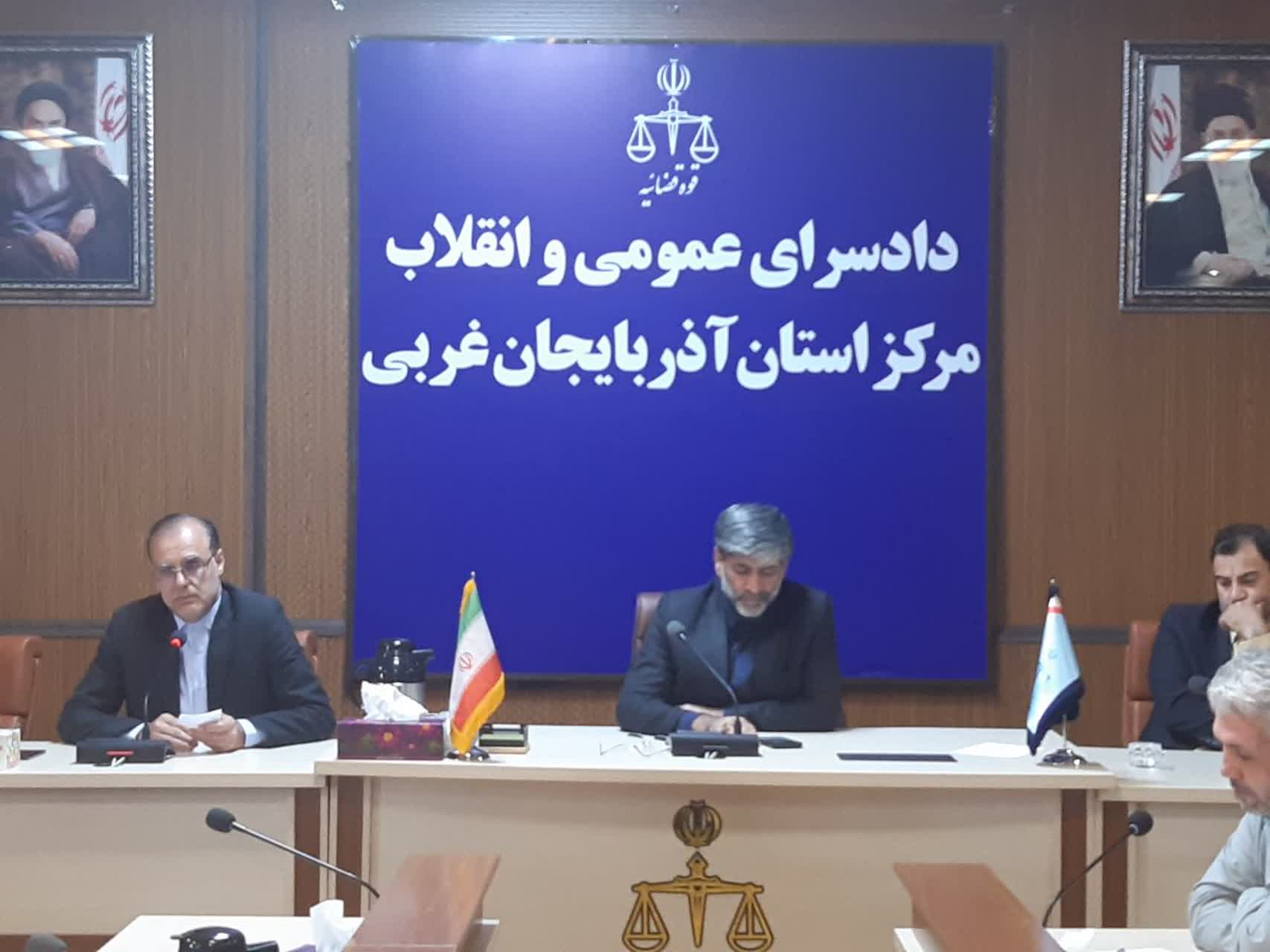 دستور احضار و بازداشت ۲۷ مدیر واحد نانوایی در ارومیه درقرارگاه حقوق عامه استان آذربایجان غربی