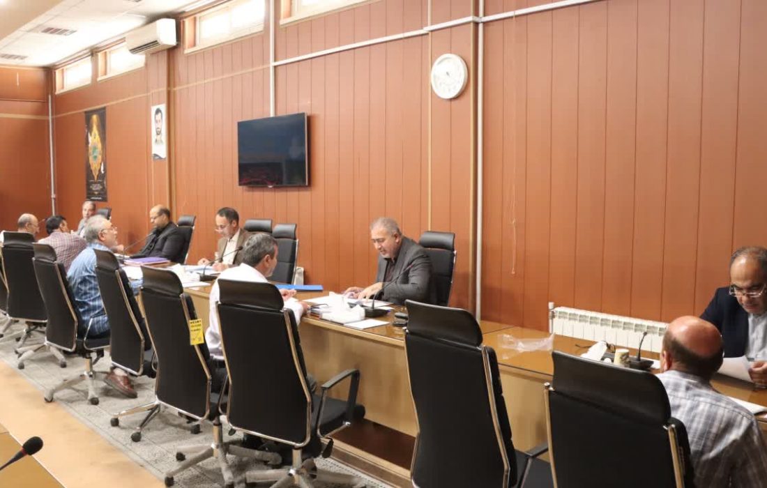 چهاردهمین دیدار چهره به چهره رئیس کل دادگستری استان آذربایجان غربی و معاونین قضایی رئیس کل دادگستری استان با بیش از۱۰۰نفر مراجعین به دادگستری استان